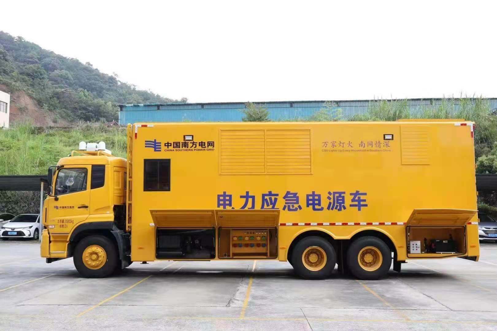 化隆安康大型柴油发电机发电车UPS电源出租租赁